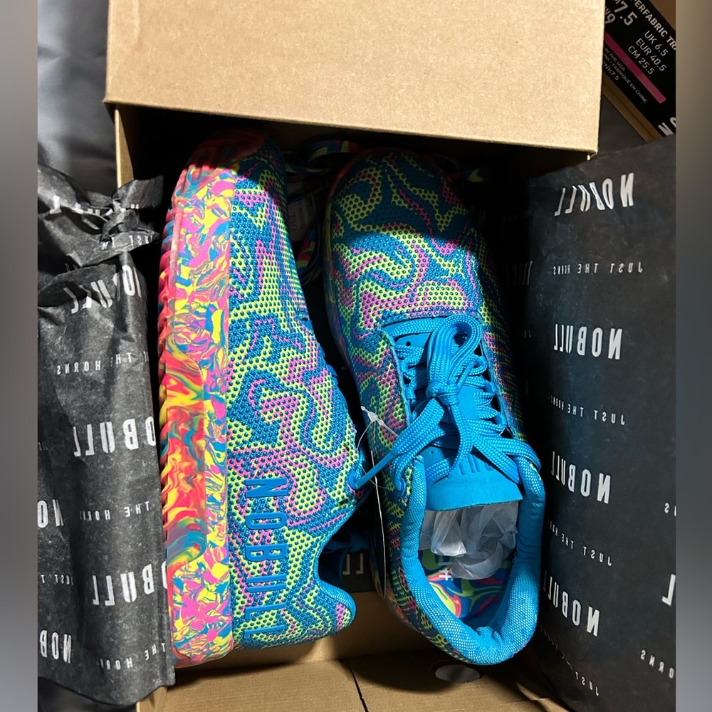 NWT Swirl Nobull Trainer+